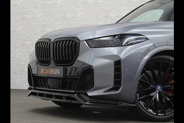 BMW X5 50e *7x Op Voorraad* M-Sport Pro | 360 Camera | Sky-Lounge Pano | ACC | Comfortstoelen | Indiv. Leder | Massage | Stoelventilati 4-Zone Clima | Trekhaak | 22'' | Head-Up | Keyless-Entry | Harman-Kardon | Stoelverwarming V+A | M-Gordels | Glaspook | Stuurverwarming | Iconic-Glow | Luchtvering | Zonwering | Carplay | Beker Clima |