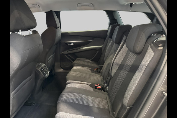 Peugeot 5008 1.2 PureTech Active Pack Business 7-ZITTER Peugeot 5008 1.2 PureTech Active Pack Business 7-ZITTER