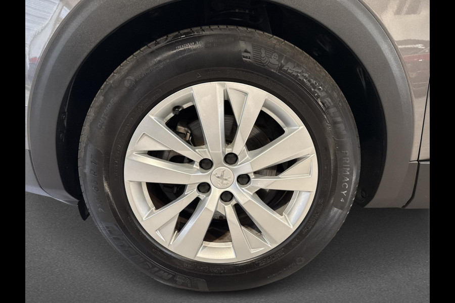 Peugeot 5008 1.2 PureTech Active Pack Business 7-ZITTER Peugeot 5008 1.2 PureTech Active Pack Business 7-ZITTER