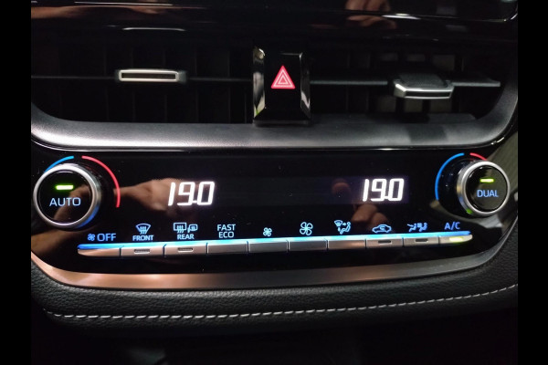 Toyota Corolla Touring Sports 1.8 Hybrid Dynamic dealer onderhouden