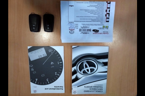 Toyota Corolla Touring Sports 1.8 Hybrid Dynamic dealer onderhouden