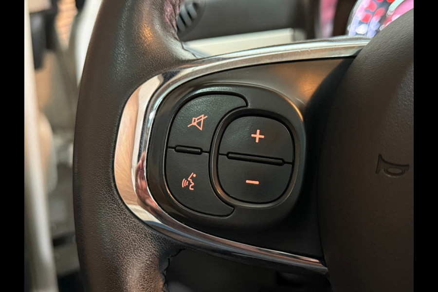 Fiat 500 1.2 Lounge | Panoramadak | Navigatie | Cruise Control | Airco