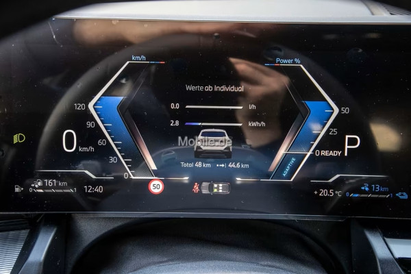 BMW 5 Serie Touring 530e xDrive M-SPORT ** LED, NAVI+, LEDER, 19-inch LMV, ALARM, M-ONDERSTEL ** 1e EIG - UNFALLFREI ** ** INFORMEER OOK NAAR ONZE AANTREKKELIJKE FINANCIAL-LEASE TARIEVEN **