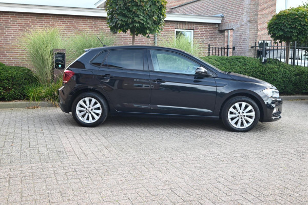 Volkswagen Polo 1.0 TSI Highline 95 PK Adaptive Afn. Trekhaak App-Connect Clima 16''