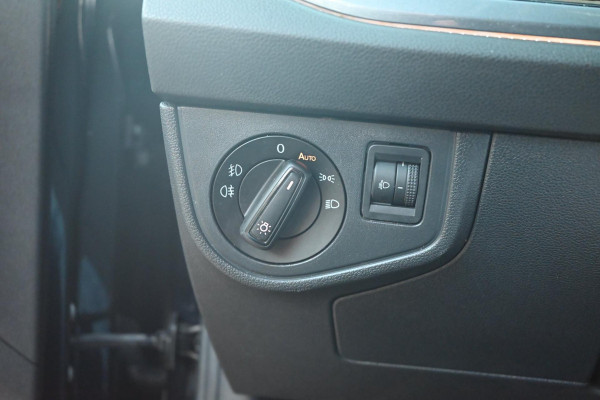 Volkswagen Polo 1.0 TSI Highline 95 PK Adaptive Afn. Trekhaak App-Connect Clima 16''