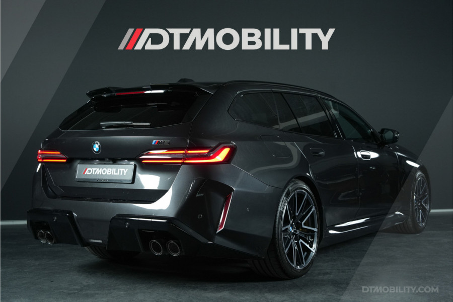 BMW 5 Serie Touring M5 | Drivers Package | Keramisch | Origineel Nederlands | 1e eigenaar | Carbon