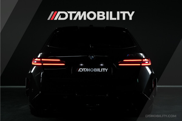 BMW 5 Serie Touring M5 | Drivers Package | Keramisch | Origineel Nederlands | 1e eigenaar | Carbon