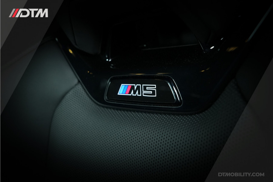 BMW 5 Serie Touring M5 | Drivers Package | Keramisch | Origineel Nederlands | 1e eigenaar | Carbon