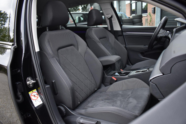 Volkswagen Golf 1.5 eTSI R-Line Business+ Pano Lane ACC Stuurvw Sfeer
