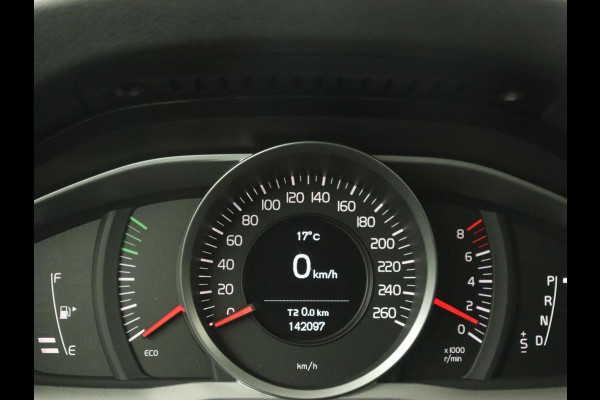 Volvo V60 1.5 T3 Polar+ Dynamic | Schuifdak | Trekhaak | Leder | Stoelverwarming | Xenon | Camera | Navigatie | Climate control