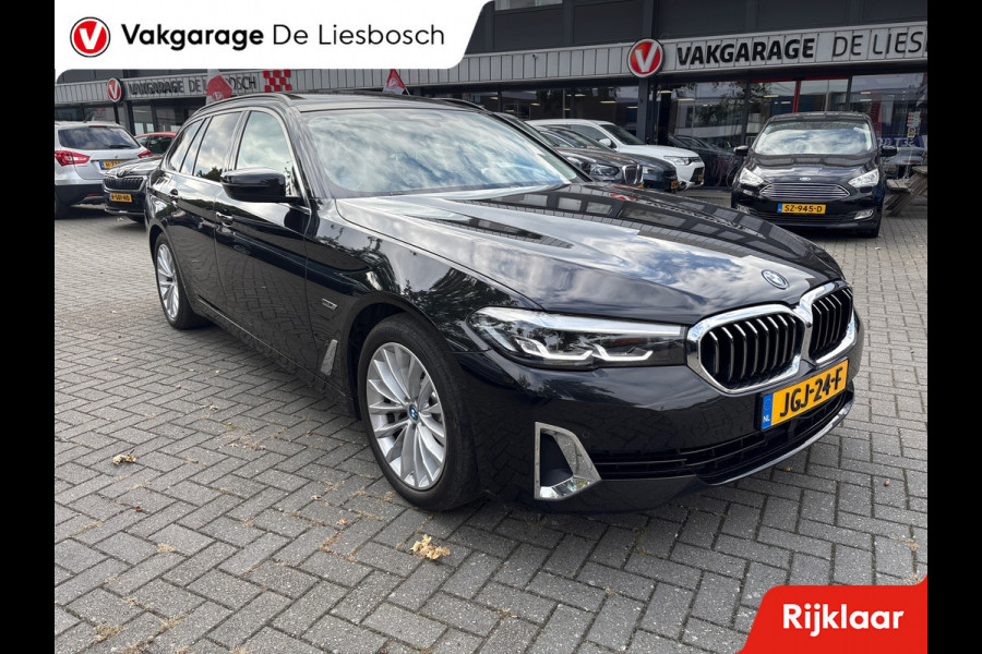 BMW 5 Serie Touring 530e xDrive High Executive/leer/pano/navi/trekhaak/apple carplay