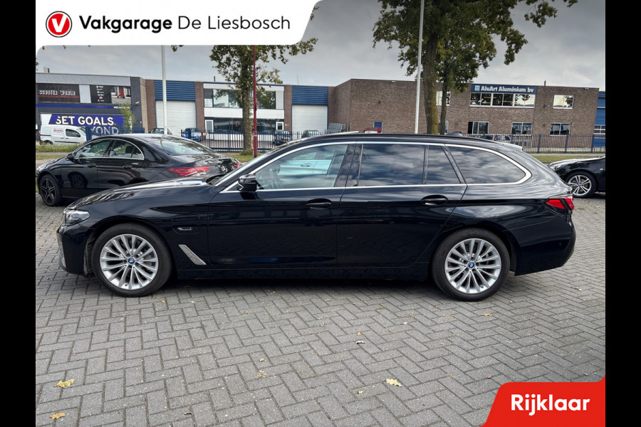 BMW 5 Serie Touring 530e xDrive High Executive/leer/pano/navi/trekhaak/apple carplay