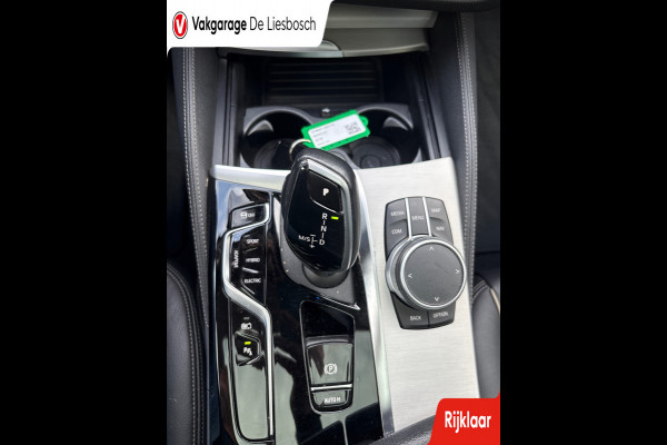 BMW 5 Serie Touring 530e xDrive High Executive/leer/pano/navi/trekhaak/apple carplay