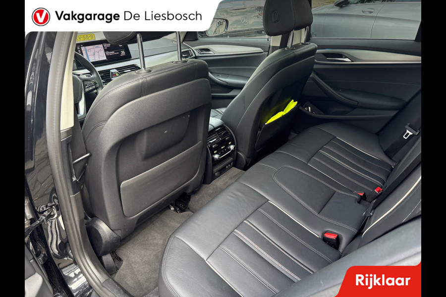 BMW 5 Serie Touring 530e xDrive High Executive/leer/pano/navi/trekhaak/apple carplay