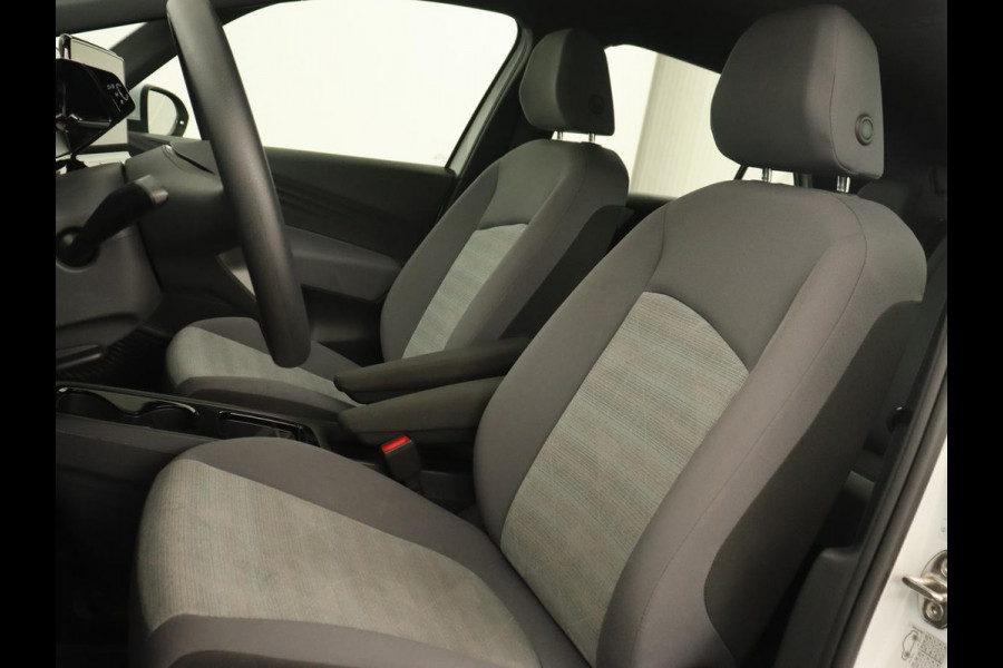 Volkswagen ID.3 Pro 58 kWh | Carplay | Navigatie | Sfeerverlichting | DAB | Full LED | Parkeerhulp | Climate control | Bluetooth