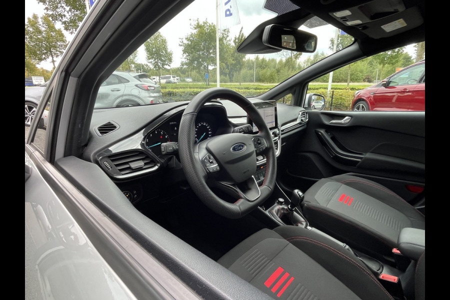 Ford Fiesta 1.0 EcoBoost ST-Line X 100pk/74kW 6-bak | Driver Assistance Pack | Parking Pack | Winter Pack | Adapt. Cruise | Camera |