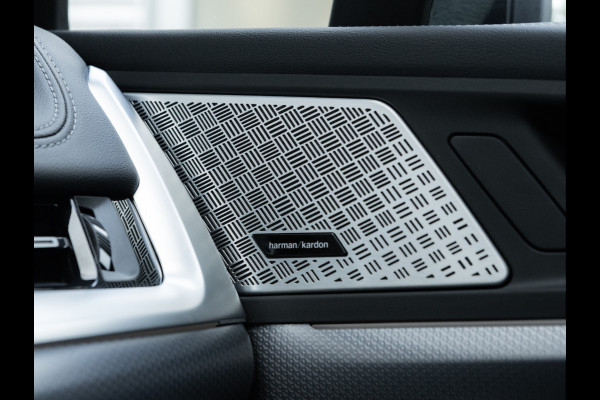 BMW 2 Serie Active Tourer 225e xDrive - M-Sport - Pano - 360 Camera - Head-up BMW 2 Serie Active Tourer 225e xDrive - M-Sport - Pano - 360 Camera - Head-up