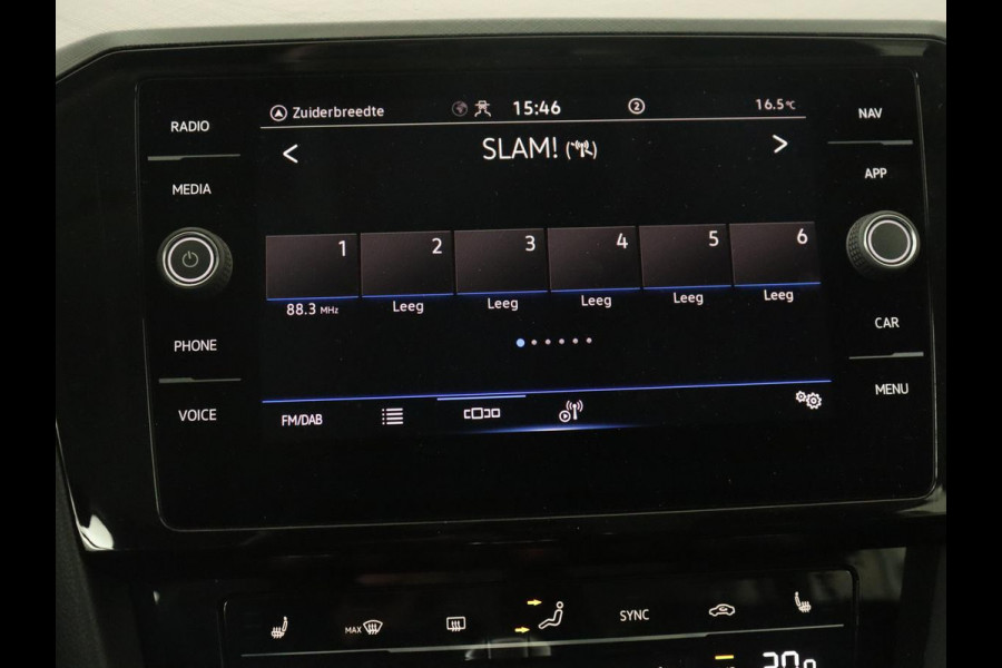 Volkswagen Passat 1.4 TSI PHEV GTE | Trekhaak | 360 Camera | Stoelverwarming | Side Assist | Carplay | Massage | Matrix LED | Navigatie | Adaptive cruise | Climate control | Plug In