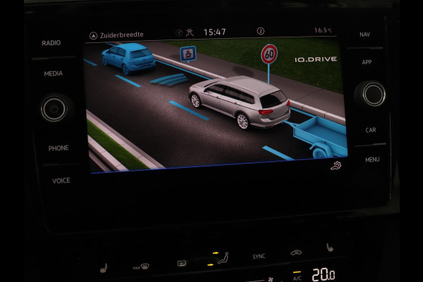 Volkswagen Passat 1.4 TSI PHEV GTE | Trekhaak | 360 Camera | Stoelverwarming | Side Assist | Carplay | Massage | Matrix LED | Navigatie | Adaptive cruise | Climate control | Plug In