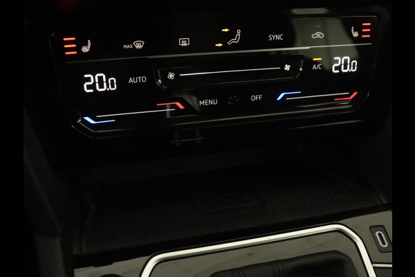 Volkswagen Passat 1.4 TSI PHEV GTE | Trekhaak | 360 Camera | Stoelverwarming | Side Assist | Carplay | Massage | Matrix LED | Navigatie | Adaptive cruise | Climate control | Plug In