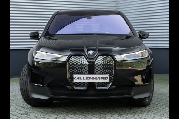 BMW iX xDrive40 - Driving Ass Prof - Harman Kardon - Stoelventilatie