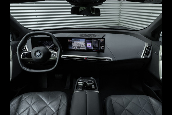 BMW iX xDrive40 - Driving Ass Prof - Harman Kardon - Stoelventilatie