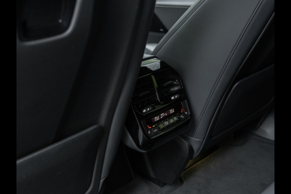 BMW iX xDrive40 - Driving Ass Prof - Harman Kardon - Stoelventilatie