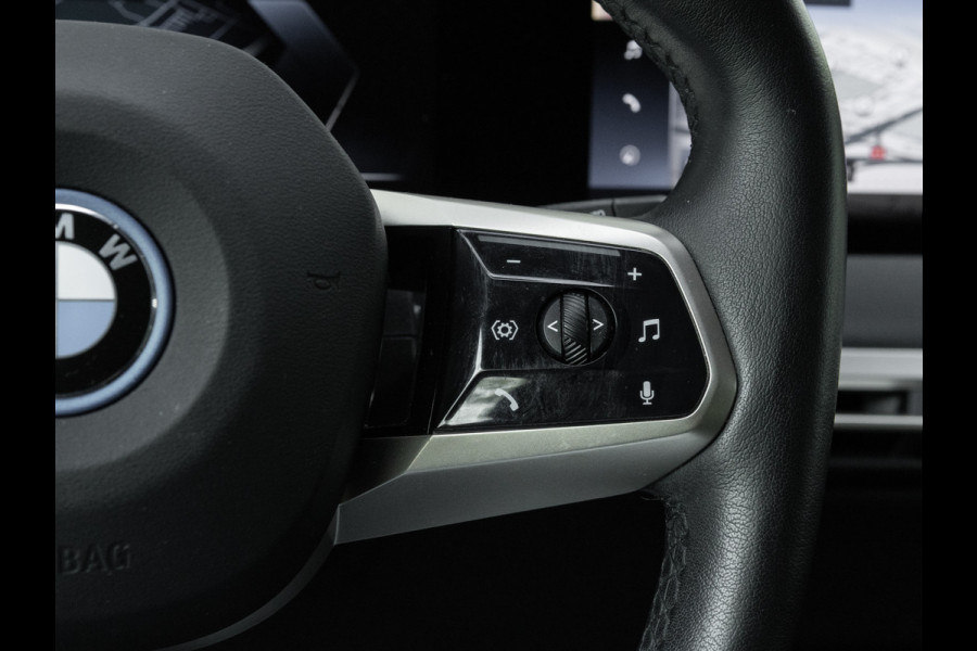BMW iX xDrive40 - Driving Ass Prof - Harman Kardon - Stoelventilatie