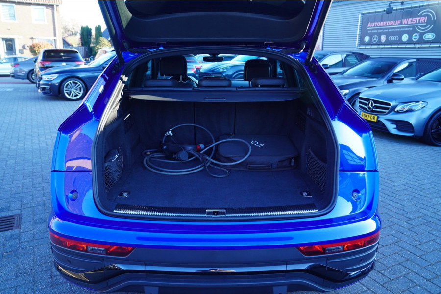 Audi Q5 Sportback 55 TFSI e S edition | Matrix | Luchtvering | Audi Drive Select | Adaptieve Cruise | 2 x S-line | Virtual | LED | Audi Q5 Sportback 55 TFSI e S edition | Matrix | Luchtvering | Audi Drive Select | Adaptieve Cruise | 2 x S-line | Virtual | LED |