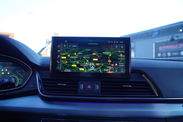 Audi Q5 Sportback 55 TFSI e S edition | Matrix | Luchtvering | Audi Drive Select | Adaptieve Cruise | 2 x S-line | Virtual | LED | Audi Q5 Sportback 55 TFSI e S edition | Matrix | Luchtvering | Audi Drive Select | Adaptieve Cruise | 2 x S-line | Virtual | LED |