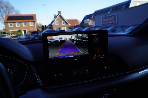 Audi Q5 Sportback 55 TFSI e S edition | Matrix | Luchtvering | Audi Drive Select | Adaptieve Cruise | 2 x S-line | Virtual | LED | Audi Q5 Sportback 55 TFSI e S edition | Matrix | Luchtvering | Audi Drive Select | Adaptieve Cruise | 2 x S-line | Virtual | LED |