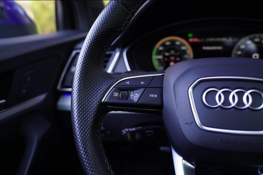 Audi Q5 Sportback 55 TFSI e S edition | Matrix | Luchtvering | Audi Drive Select | Adaptieve Cruise | 2 x S-line | Virtual | LED | Audi Q5 Sportback 55 TFSI e S edition | Matrix | Luchtvering | Audi Drive Select | Adaptieve Cruise | 2 x S-line | Virtual | LED |