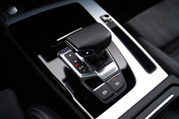Audi Q5 Sportback 55 TFSI e S edition | Matrix | Luchtvering | Audi Drive Select | Adaptieve Cruise | 2 x S-line | Virtual | LED | Audi Q5 Sportback 55 TFSI e S edition | Matrix | Luchtvering | Audi Drive Select | Adaptieve Cruise | 2 x S-line | Virtual | LED |