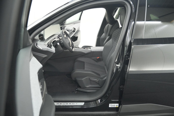 Peugeot 3008 1.2 Hybrid 145 GT | Elektrische Kofferklep | Camera | Adaptieve Cruise Control | Apple CarPlay