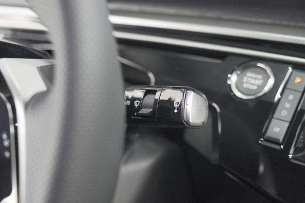 Peugeot 3008 1.2 Hybrid 145 GT | Elektrische Kofferklep | Camera | Adaptieve Cruise Control | Apple CarPlay