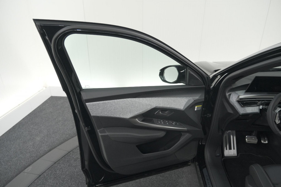 Peugeot 3008 1.2 Hybrid 145 GT | Elektrische Kofferklep | Camera | Adaptieve Cruise Control | Apple CarPlay