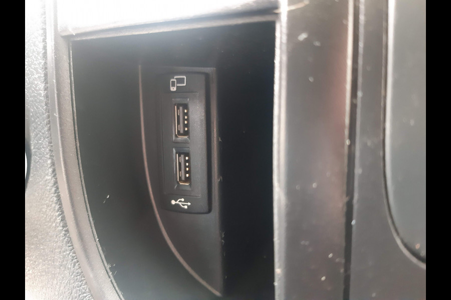 Mercedes-Benz eVito eVito Lang 41 kWh Airco Achteruitrijcamera , Verwarmde stoel