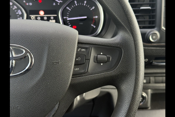 Toyota ProAce Worker 2.0 D-4D Professional Long DC | NL-auto | 2x Schuifd. | Navi | Keyless |