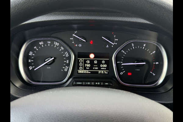 Toyota ProAce Worker 2.0 D-4D Professional Long DC | NL-auto | 2x Schuifd. | Navi | Keyless |