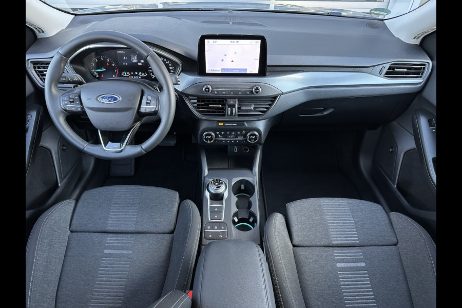 Ford FOCUS Wagon 1.5 150pk EcoB. Active Automaat | Trekhaak | Winterpack | LED |