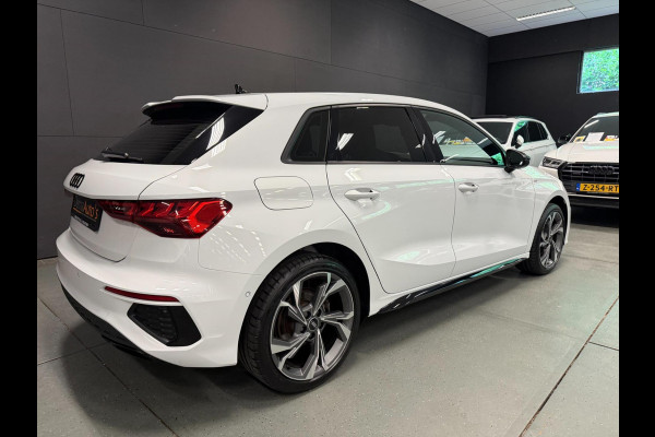 Audi A3 Sportback 40 TFSI e 2x S-LINE BLACK-LINE V-COCKPIT/NAVI/LED/DAB/CARPLAY/ECC/PDC/A-CRUISE/// Audi A3 Sportback 40 TFSI e 2x S-LINE BLACK-LINE V-COCKPIT/NAVI/LED/DAB/CARPLAY/ECC/PDC/A-CRUISE///