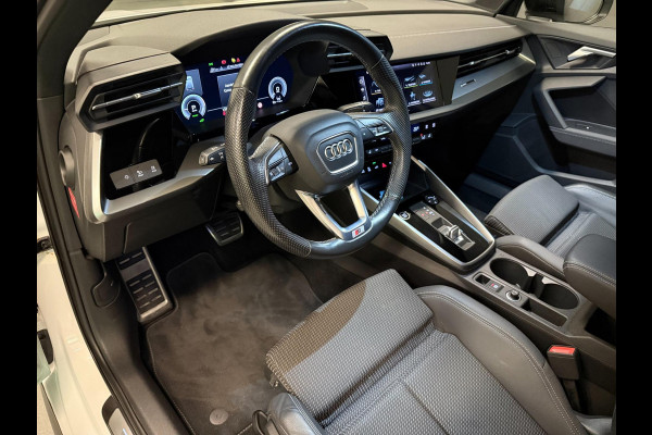 Audi A3 Sportback 40 TFSI e 2x S-LINE BLACK-LINE V-COCKPIT/NAVI/LED/DAB/CARPLAY/ECC/PDC/A-CRUISE/// Audi A3 Sportback 40 TFSI e 2x S-LINE BLACK-LINE V-COCKPIT/NAVI/LED/DAB/CARPLAY/ECC/PDC/A-CRUISE///