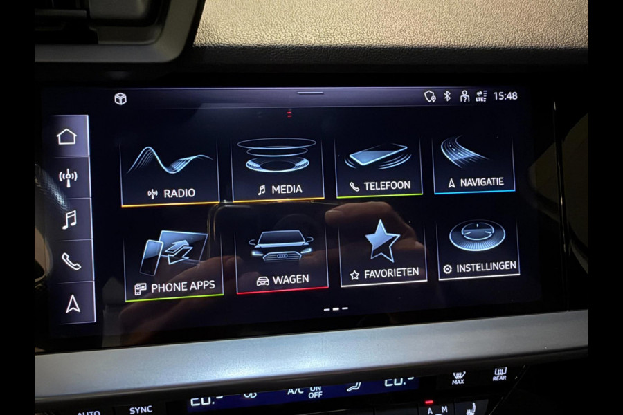 Audi A3 Sportback 40 TFSI e 2x S-LINE BLACK-LINE V-COCKPIT/NAVI/LED/DAB/CARPLAY/ECC/PDC/A-CRUISE/// Audi A3 Sportback 40 TFSI e 2x S-LINE BLACK-LINE V-COCKPIT/NAVI/LED/DAB/CARPLAY/ECC/PDC/A-CRUISE///