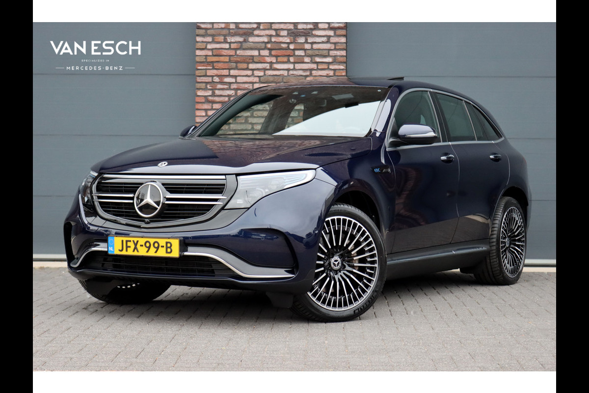 Mercedes-Benz EQC 400 4MATIC AMG Line 80 kWh | Schuifdak | Distronic+ | HUD | Memory | Camera | Keyless Go | Rijassistentiepakket | Advanced Sound System | Zonnerollo's |