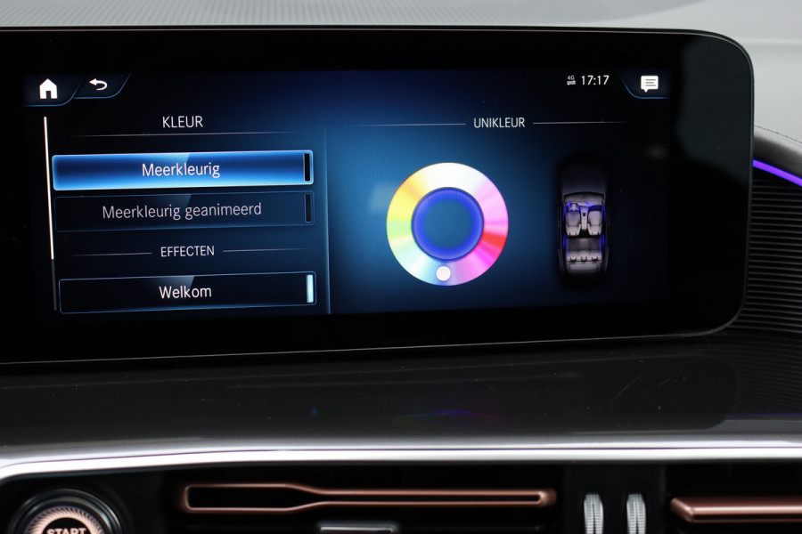 Mercedes-Benz EQC 400 4MATIC AMG Line 80 kWh | Schuifdak | Distronic+ | HUD | Memory | Camera | Keyless Go | Rijassistentiepakket | Advanced Sound System | Zonnerollo's |