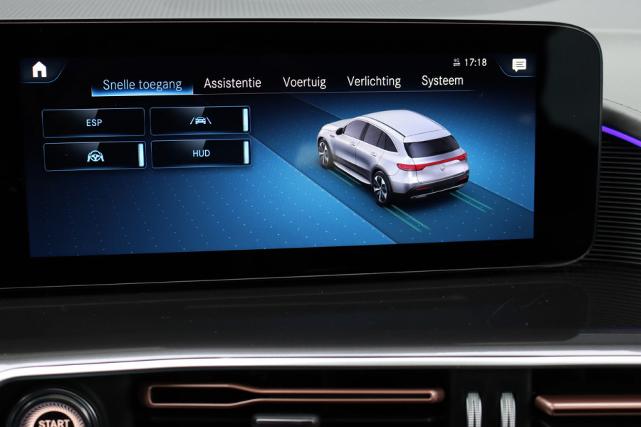 Mercedes-Benz EQC 400 4MATIC AMG Line 80 kWh | Schuifdak | Distronic+ | HUD | Memory | Camera | Keyless Go | Rijassistentiepakket | Advanced Sound System | Zonnerollo's |