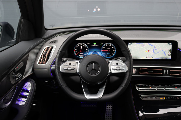 Mercedes-Benz EQC 400 4MATIC AMG Line 80 kWh | Schuifdak | Distronic+ | HUD | Memory | Camera | Keyless Go | Rijassistentiepakket | Advanced Sound System | Zonnerollo's |