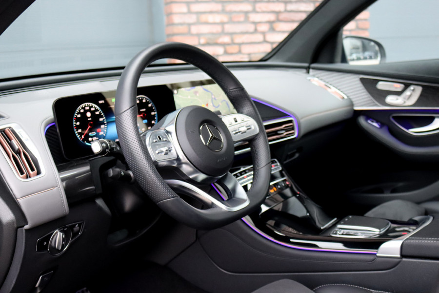 Mercedes-Benz EQC 400 4MATIC AMG Line 80 kWh | Schuifdak | Distronic+ | HUD | Memory | Camera | Keyless Go | Rijassistentiepakket | Advanced Sound System | Zonnerollo's |