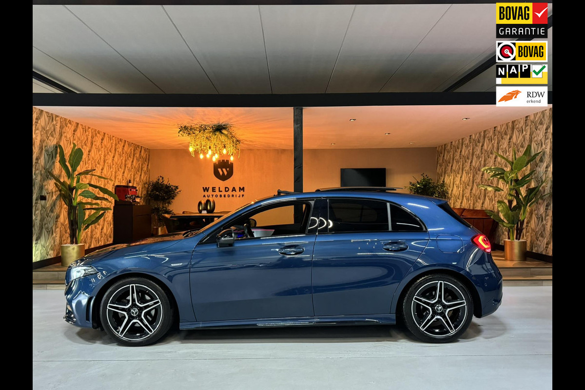 Mercedes-Benz A-Klasse 200 AMG Line Edition Garantie Pano Ambient Night Camera StoelVW Carplay Cruise Clima Navi PDC Led Rijklaar