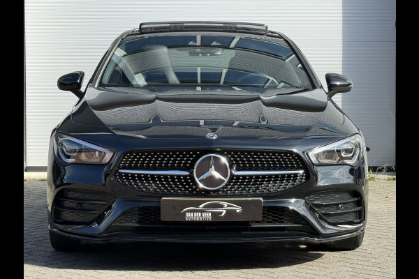 Mercedes-Benz CLA-Klasse 180 Advantage | AMG Pakket | Panoramadak | Widescreen